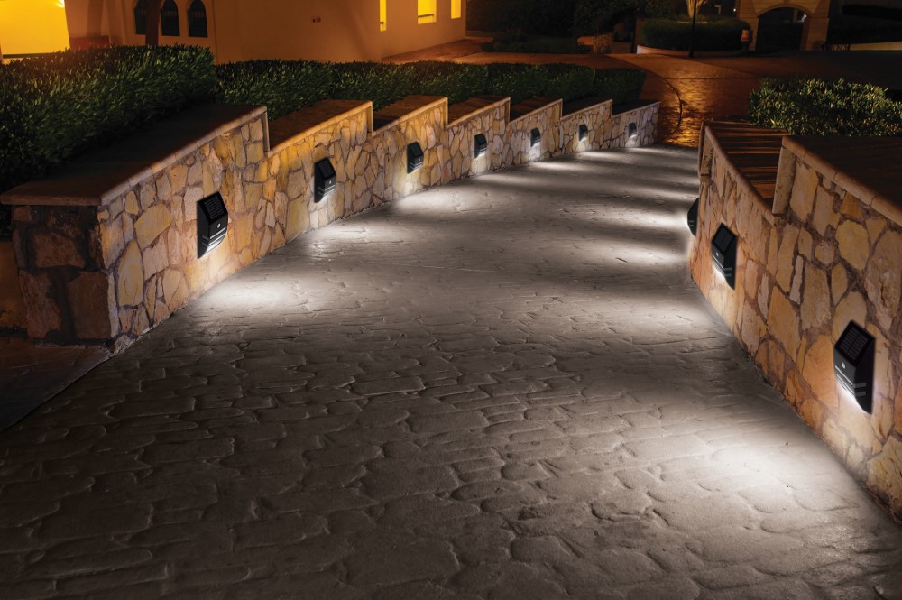 ARBOTANTE SOLAR C/ SENSOR MOVIMIENTO 2 L