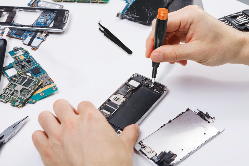 JUEGO HERRAMIENTAS REPARACION CELU 17762